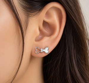 Lumière Bow Pearl Studs