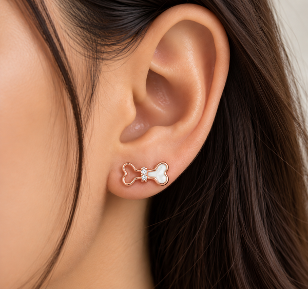 Rosé Bowlight Pearl Studs